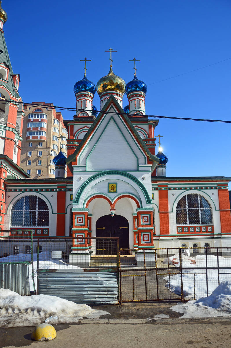 Церковь Новомучеников и исповедников Домодедовских, Домодедово (Домодедовский городской округ, Московская область). архитектурные детали