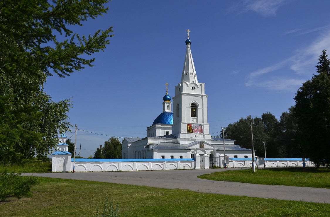 Долгомостьево. Церковь Казанской иконы Божией Матери. фасады