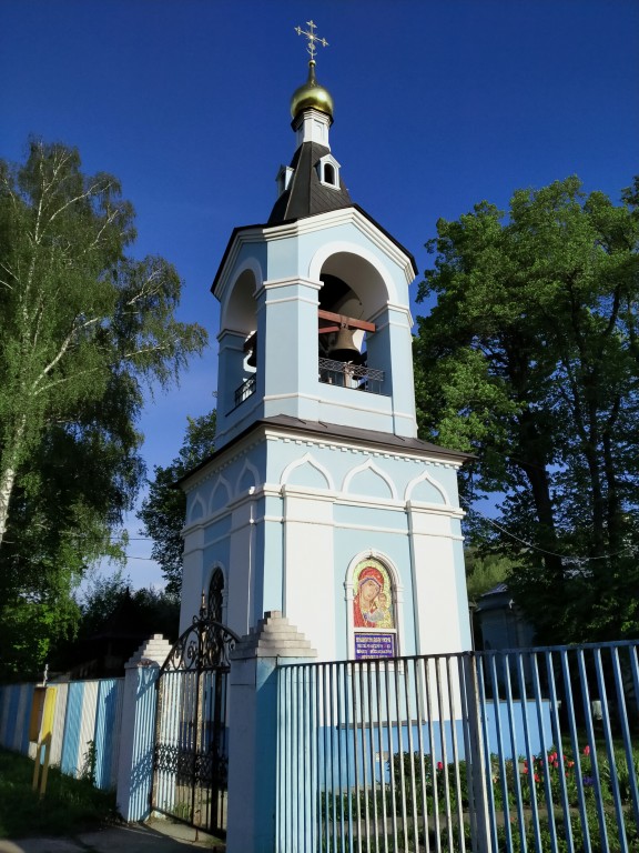Церковь Казанской иконы Божией Матери, Алпатьево (Луховицкий городской округ, Московская область). архитектурные детали