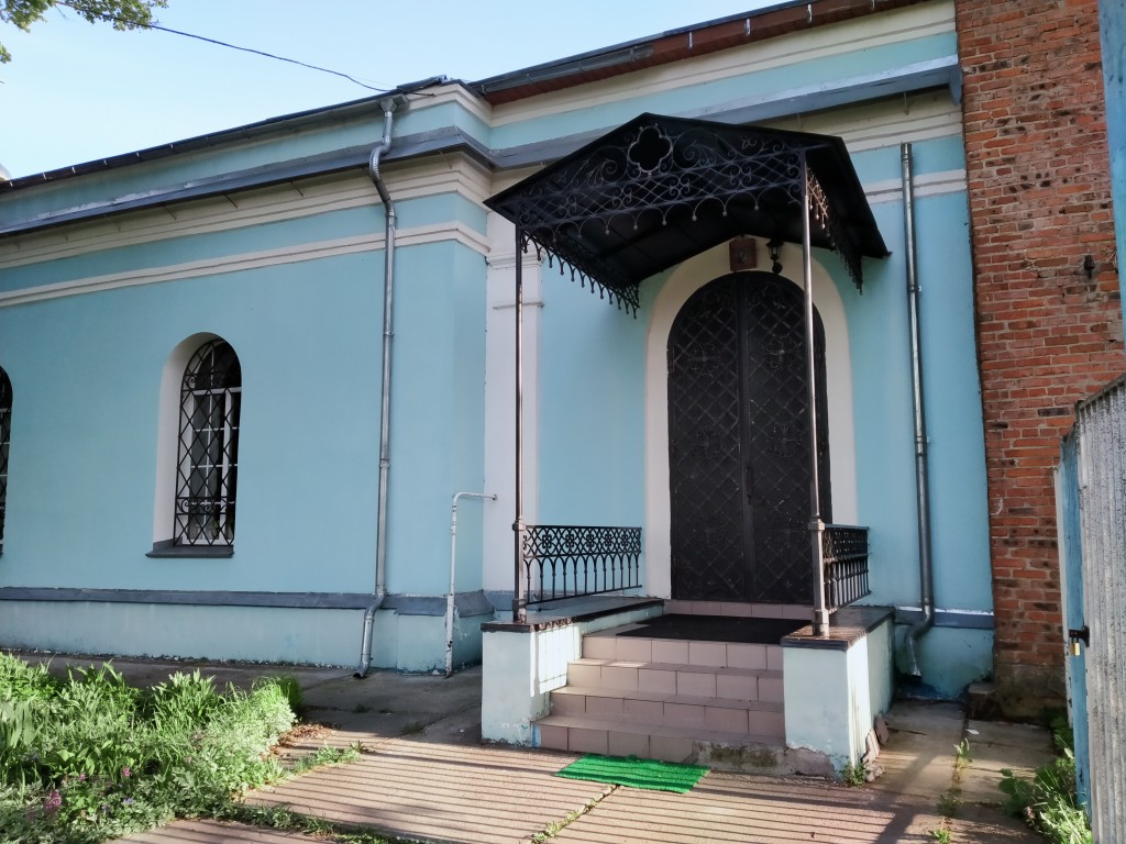 Церковь Казанской иконы Божией Матери, Алпатьево (Луховицкий городской округ, Московская область). архитектурные детали