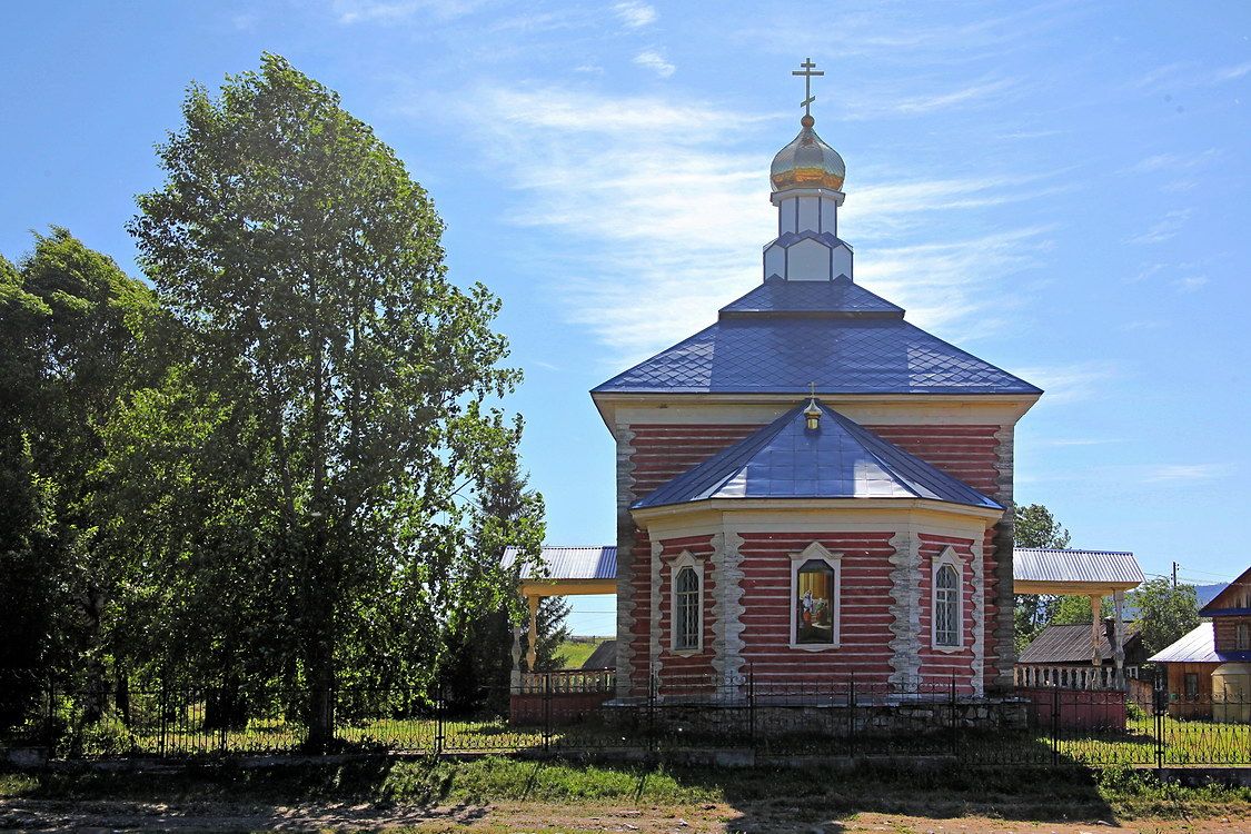 Церковь Введения во храм Пресвятой Богородицы, Тюлюк (Катав-Ивановский район, Челябинская область). фасады, Восточный фасад