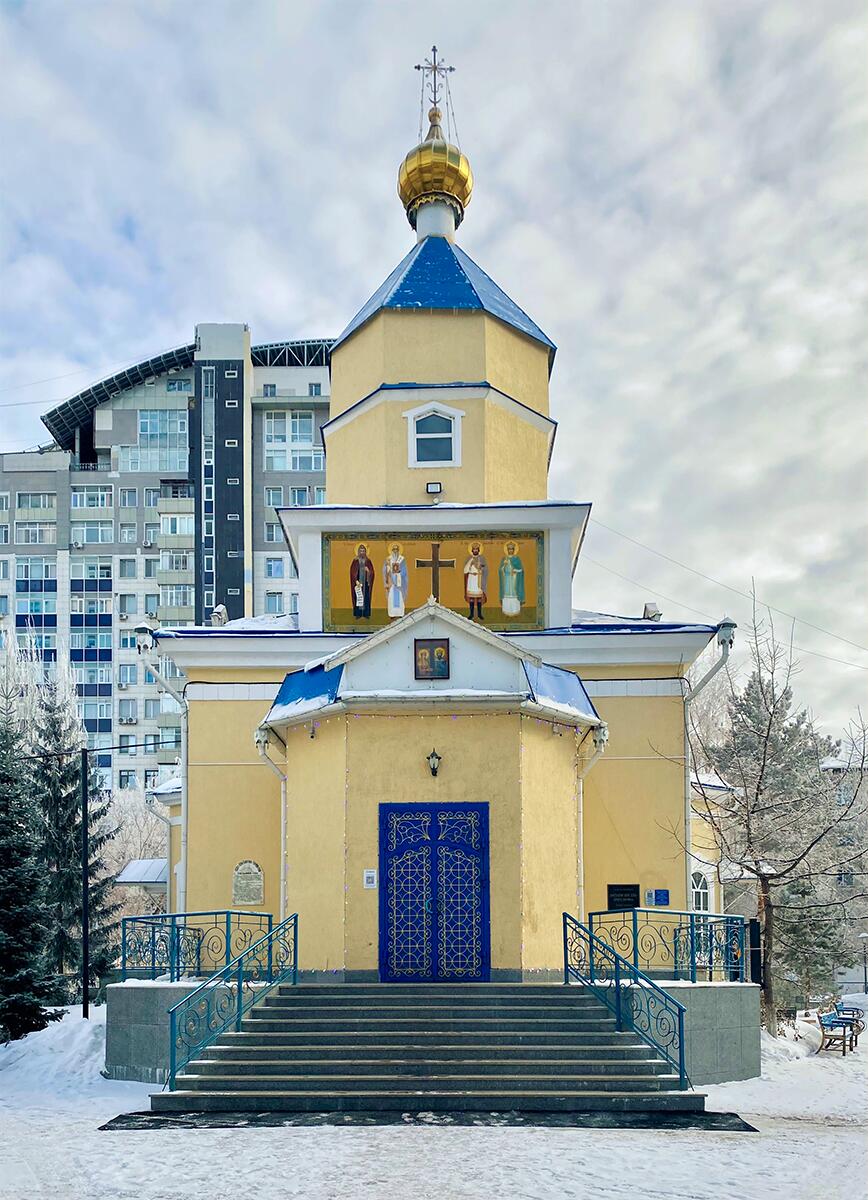 Астана. Собор Константина и Елены. фасады, Западный фасад