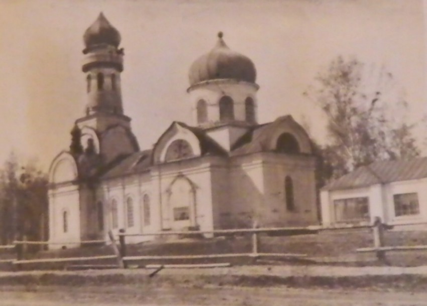 Уржум. Колокольня церкви Митрофана Воронежского. архивная фотография, Разобранный храм Митрофана Воронежского. (из фондов Уржумского краеведческого музея им. Н. Н. Арбузовой).