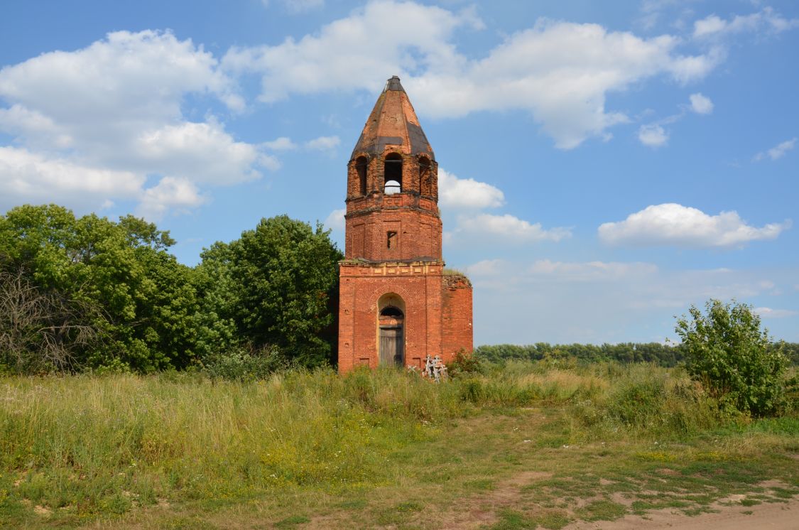 Церковь Николая Чудотворца, Сухотиновка (Верховский район, Орловская область). общий вид в ландшафте