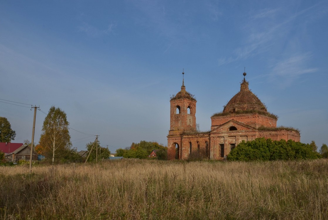 Перстенки. Церковь Покрова Пресвятой Богородицы. художественные фотографии