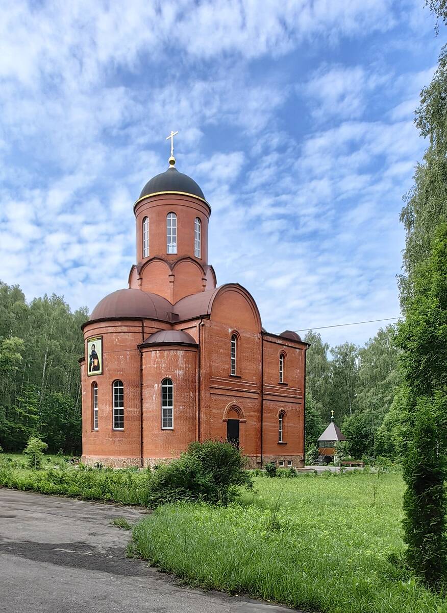 Монастырь Кукши Печерского. Церковь Воскресения Христова, Фроловка (Мценский район и г. Мценск, Орловская область). фасады