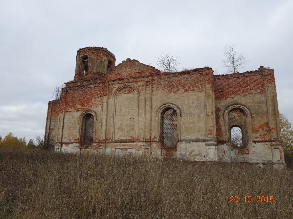 Боровщина. Церковь Рождества Пресвятой Богородицы. фасады