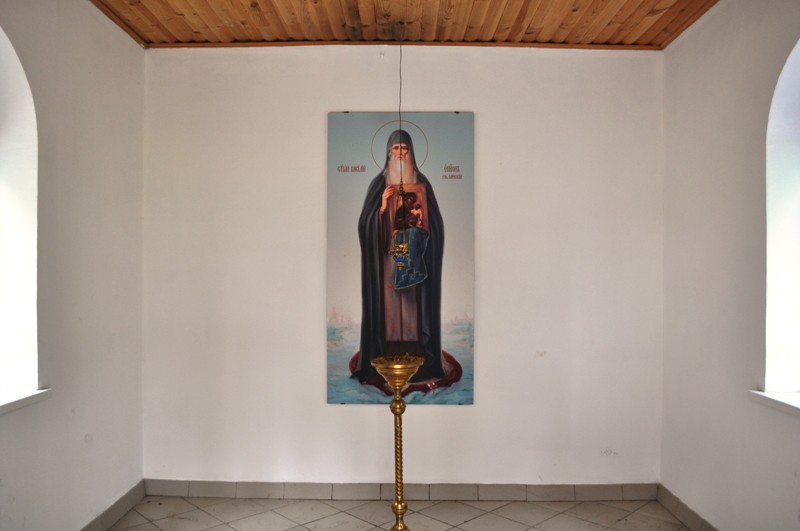 Часовня Василия, епископа Рязанского, Выползово (Юхновский район, Калужская область). интерьер и убранство, Изображение святого ВАСИЛИЯ ЕПИСКОПА РЯЗАНСКОГО в часовне.