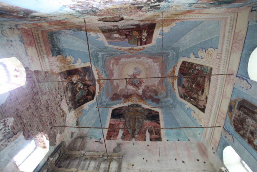 Церковь Воскресения Христова, Шахонино (Даниловский район, Ярославская область). интерьер и убранство