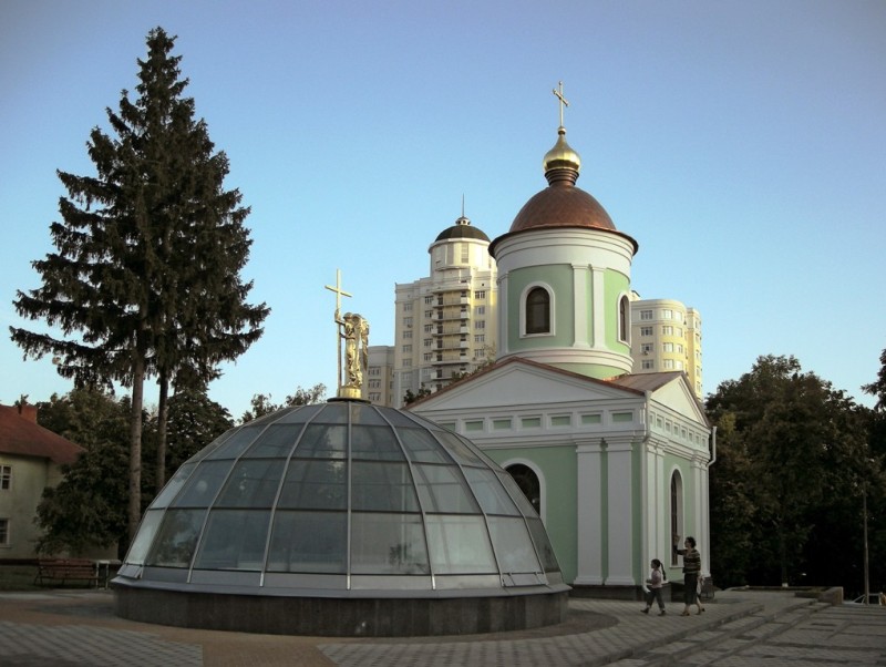 Белгород. Часовня Иоасафа Белгородского. фасады