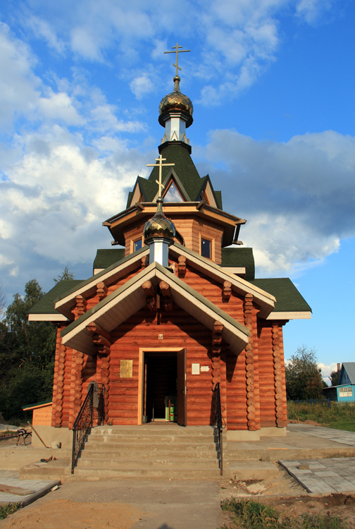 Кузьминское. Церковь Петра и Февронии. фасады