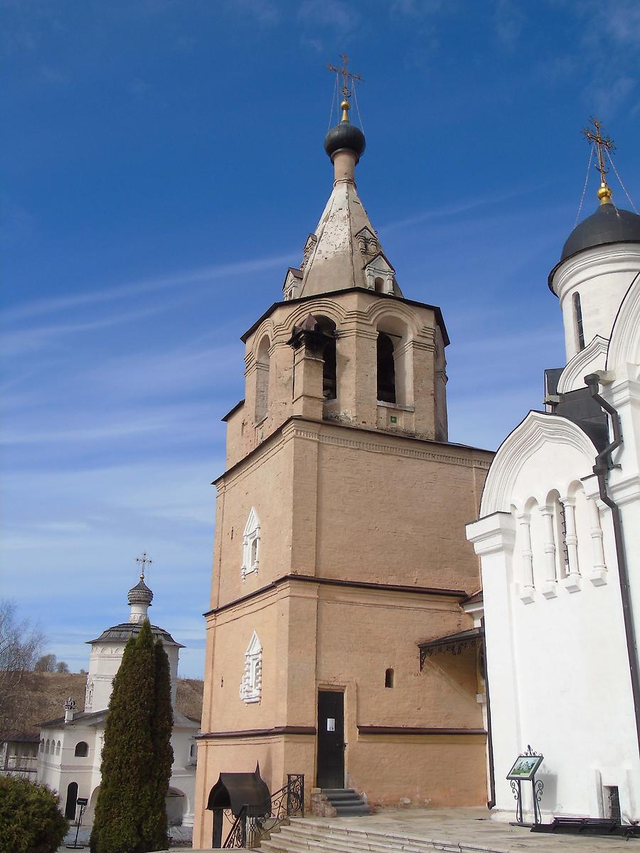 фасады. Старицкий Успенский мужской монастырь. Часовня-усыпальница Иова, патриарха Московского, в колокольне, Старица (Старицкий район, Тверская область)