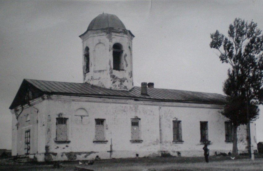 Церковь Успения Пресвятой Богородицы, Рютино (Бологовский район, Тверская область). фасады