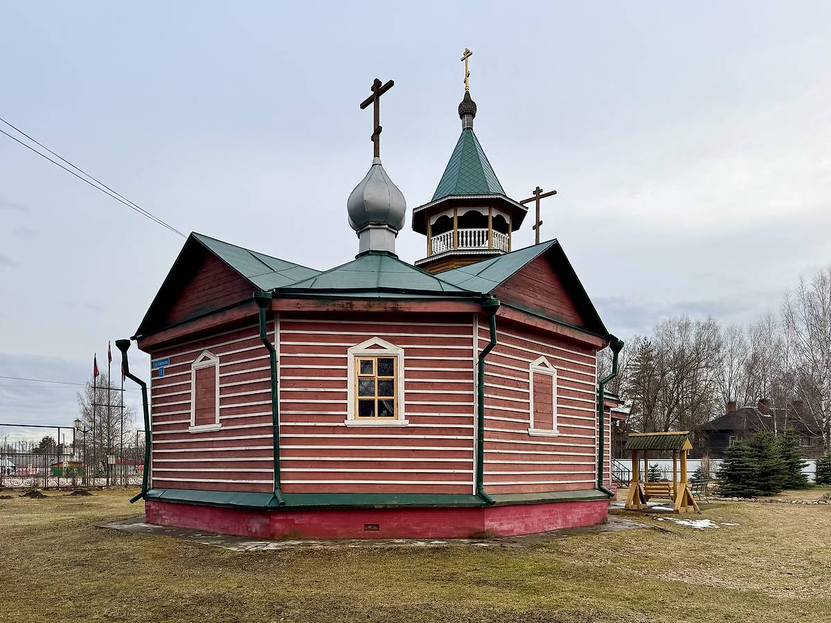 Вид с северо-востока, фасады. Часовня Казанской иконы Божией Матери, Чагода (Чагодощенский район, Вологодская область)