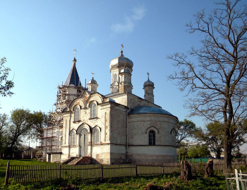 Церковь Василия Великого, Пушкарное (Суджанский район, Курская область). общий вид в ландшафте