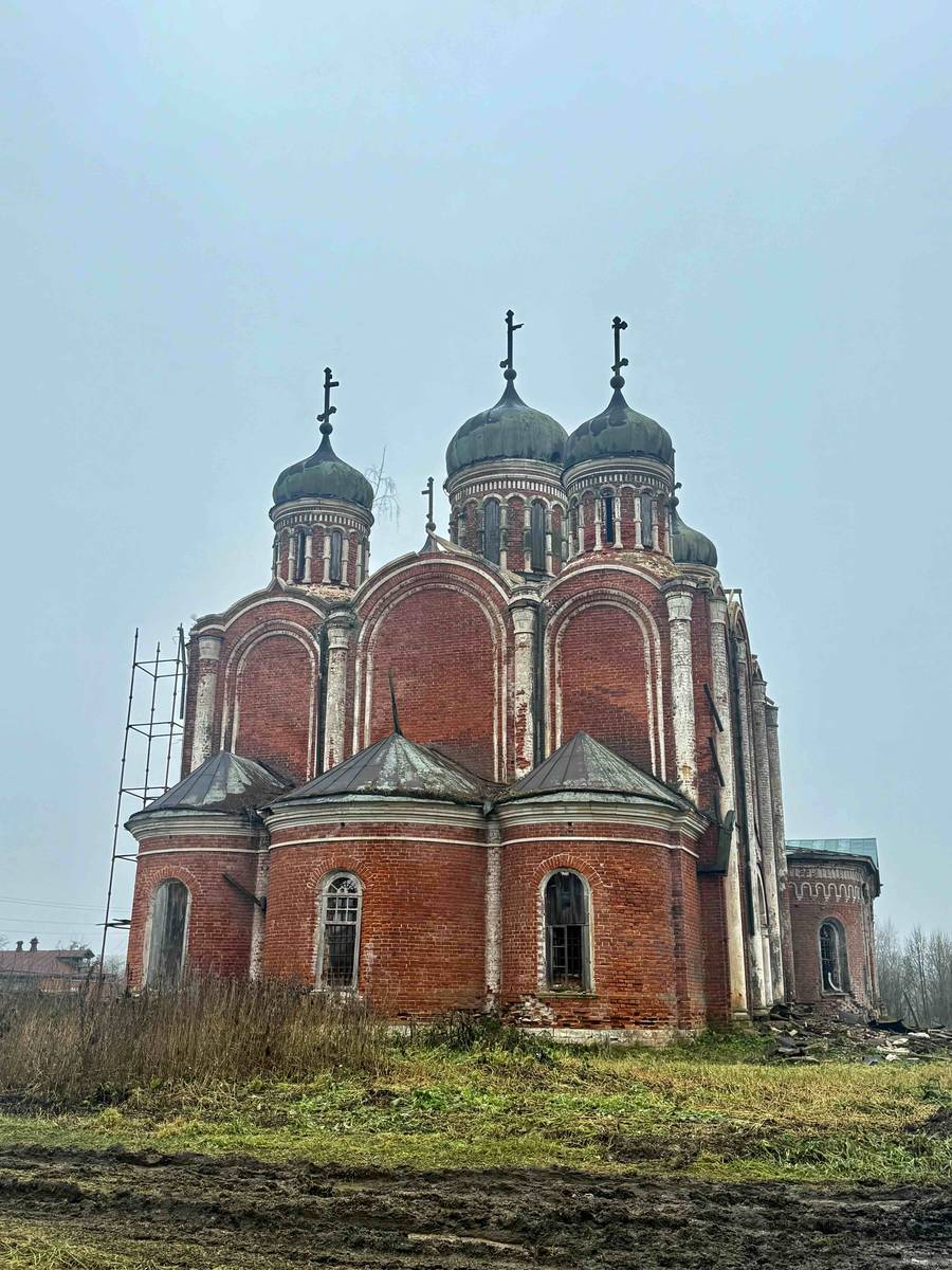 фасады. Церковь Троицы Живоначальной, Красно (Вачский район, Нижегородская область)