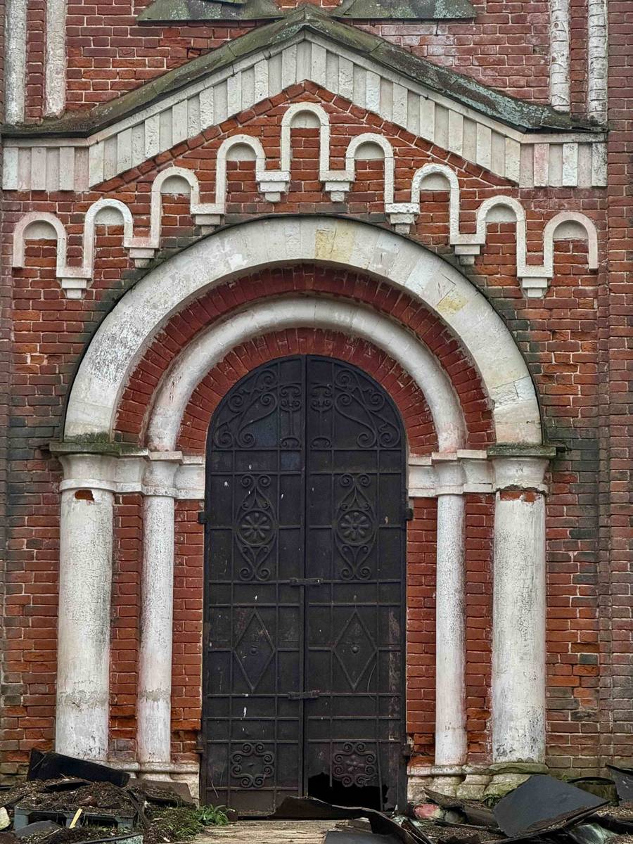 архитектурные детали. Церковь Троицы Живоначальной, Красно (Вачский район, Нижегородская область)