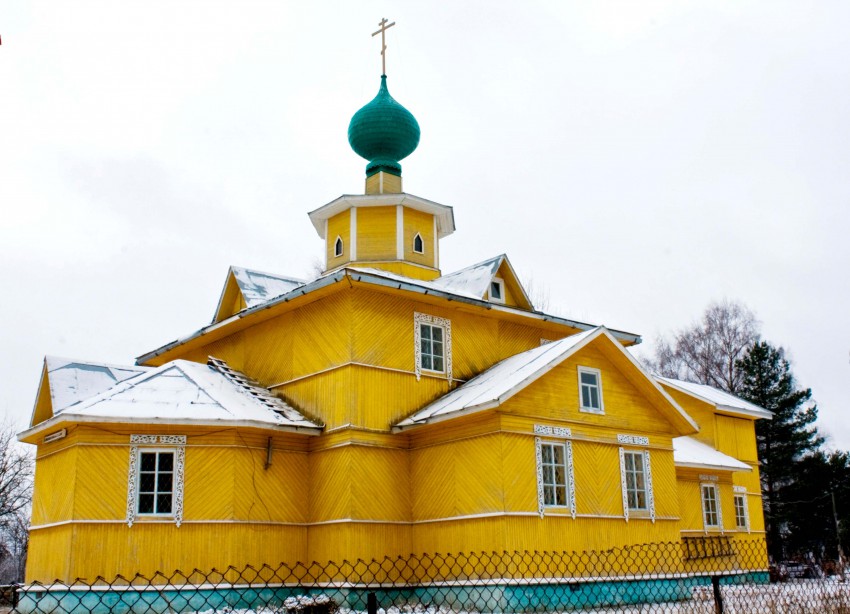 Суда. Церковь Сергия Шухтомского. фасады