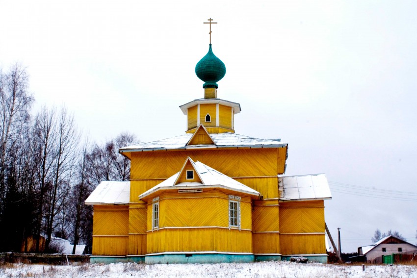 Суда. Церковь Сергия Шухтомского. фасады