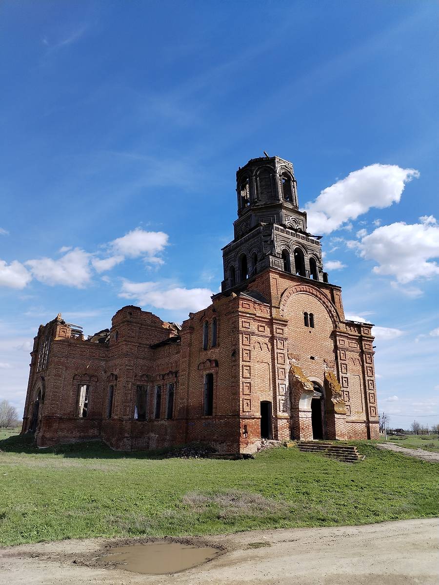 фасады. Церковь Казанской иконы Божией Матери, Логиновка (Краснокутский район, Саратовская область)
