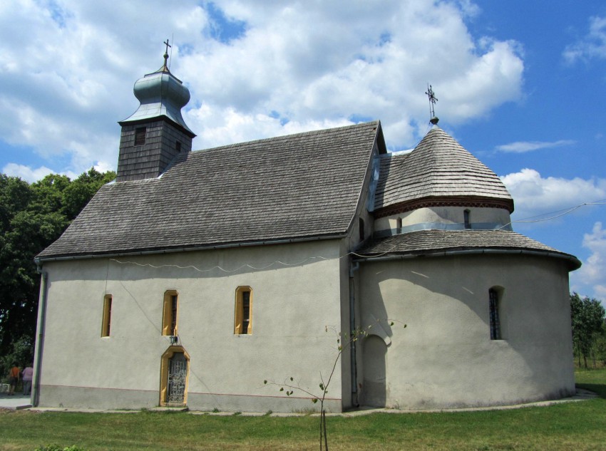 Ужгород. Церковь Анны праведной. фасады, вид с юго-востока