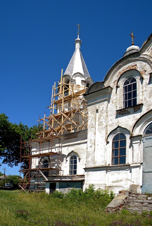 Церковь Василия Великого, Пушкарное (Суджанский район, Курская область). фасады