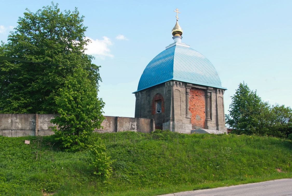 Часовня в память 300-летия Дома Романовых, Чекалин (Суворовский район, Тульская область). фасады