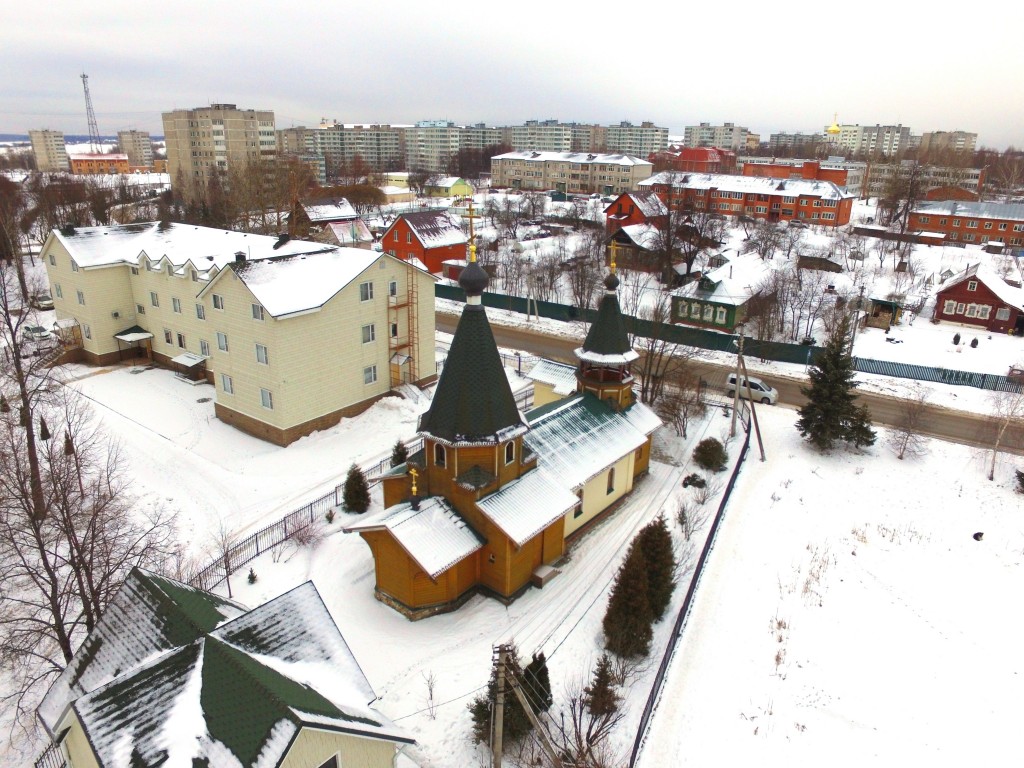 Богородское, посёлок. Церковь Сергия Радонежского. общий вид в ландшафте, Вид с северо-востока, фото с квадрокоптера