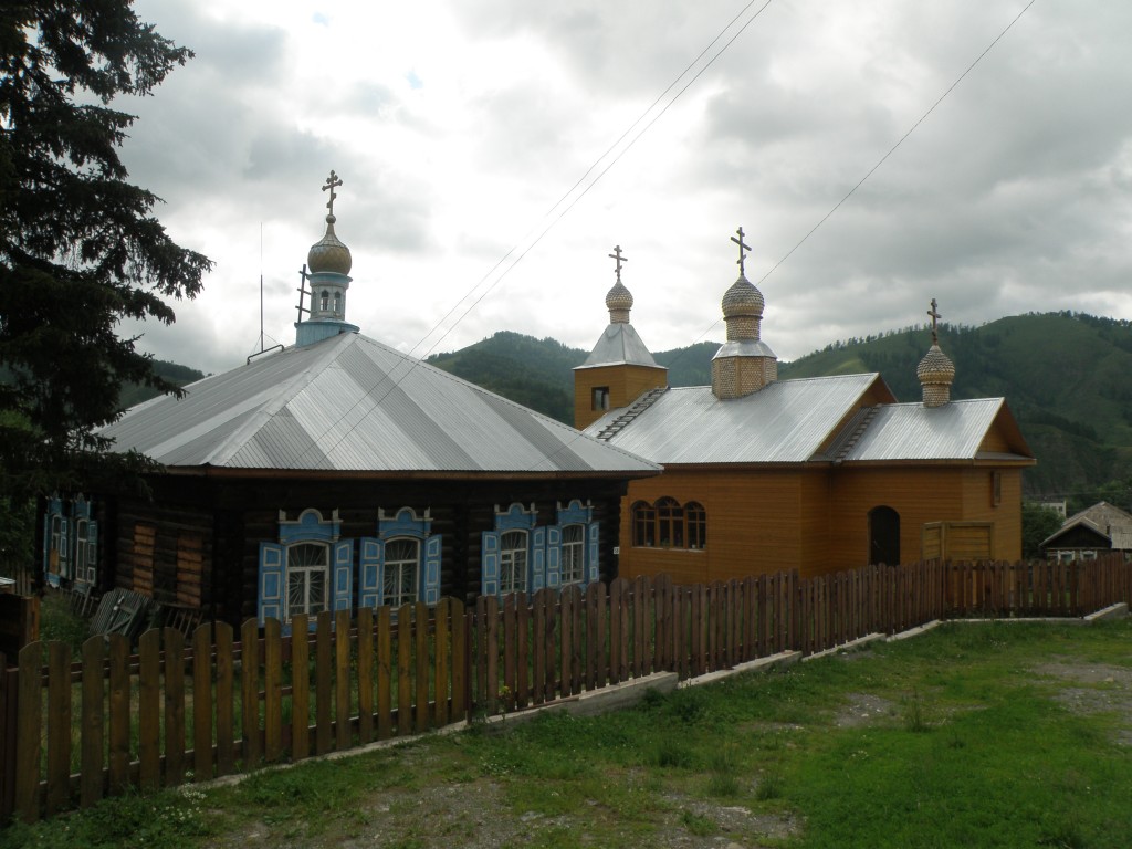 Церковь Успения Пресвятой Богородицы (новая), Шебалино (Шебалинский район, Республика Алтай). фасады