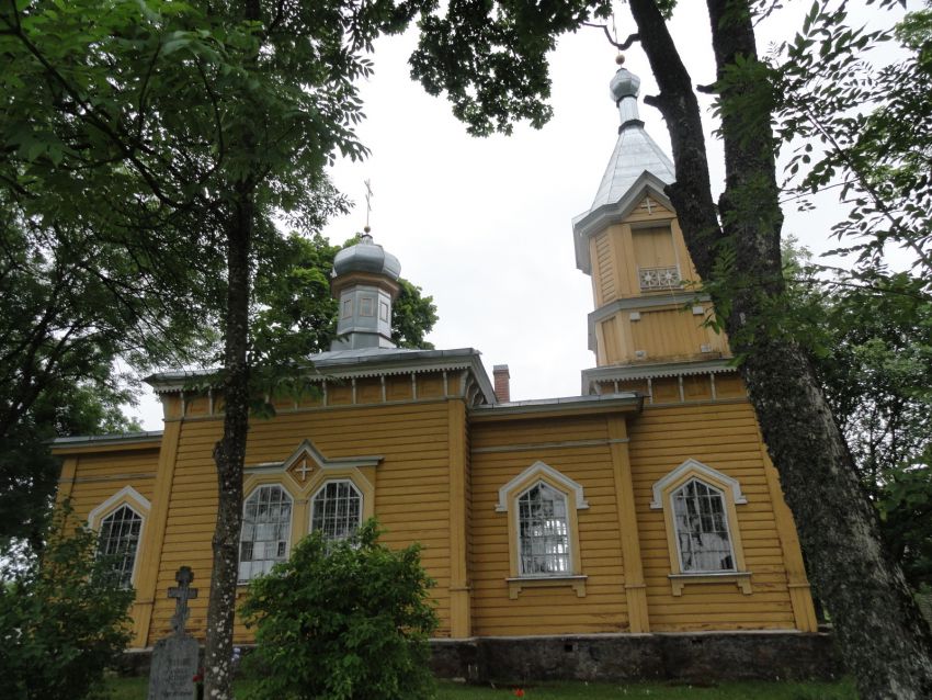 Церковь Николая Чудотворца, Риебини (Прейльский край, Латвия). фасады