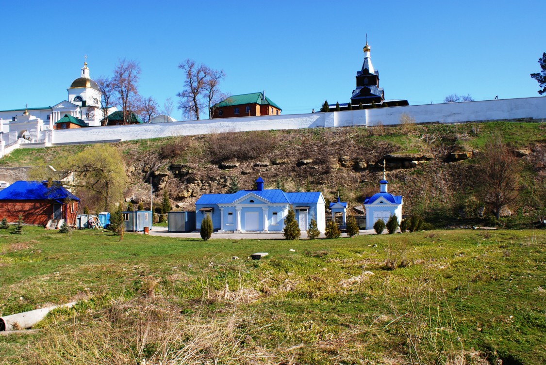 Знаменский монастырь. Часовня иконы Божией Матери 