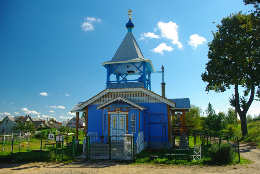 Даугавпилс. Церковь Николая Чудотворца Гривская. общий вид в ландшафте