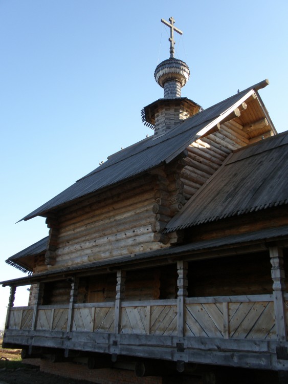 Благовещенье. Церковь Благовещения Пресвятой Богородицы (новая). архитектурные детали, Основной объем храма, вид с севера