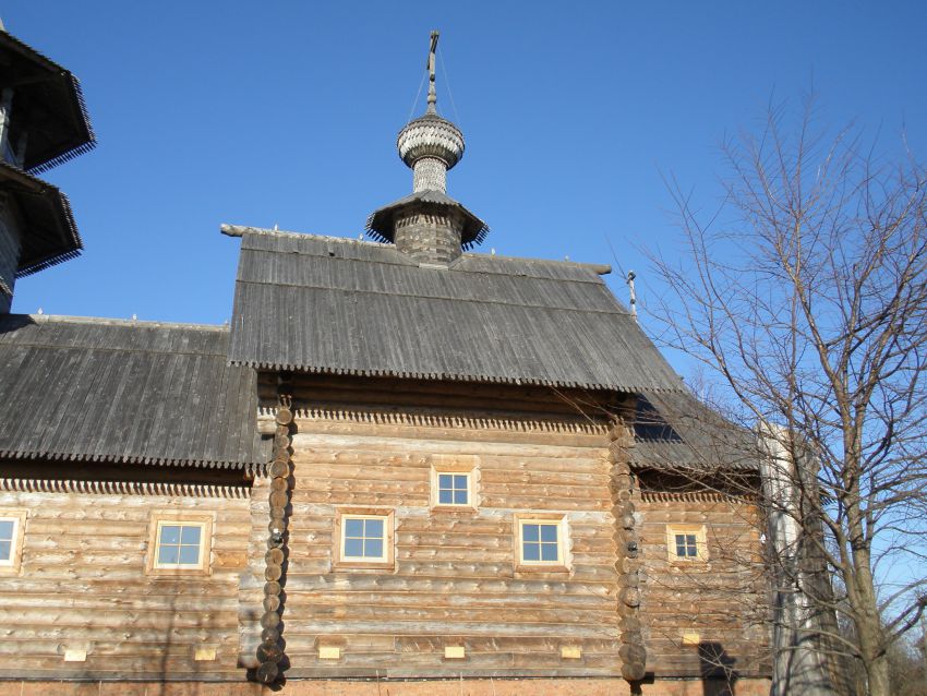 Благовещенье. Церковь Благовещения Пресвятой Богородицы (новая). архитектурные детали, Основной объем храма, вид с юга