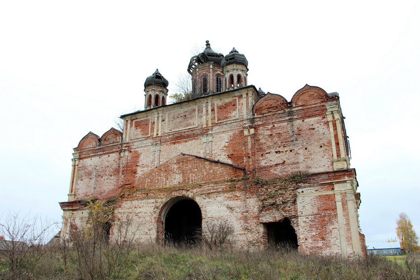 Кырмыж. Церковь Воскресения Христова. фасады, Вид с западной стороны