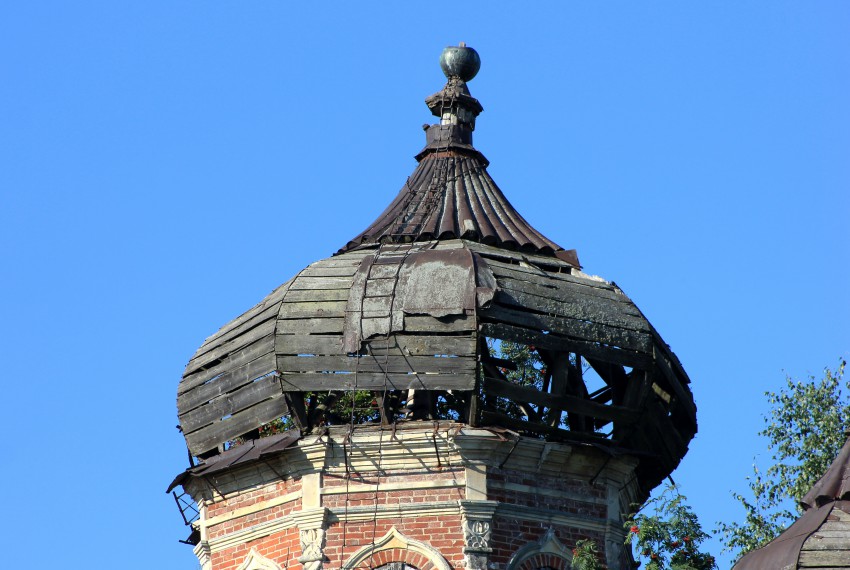 Церковь Воскресения Христова, Кырмыж (Кумёнский район, Кировская область). архитектурные детали