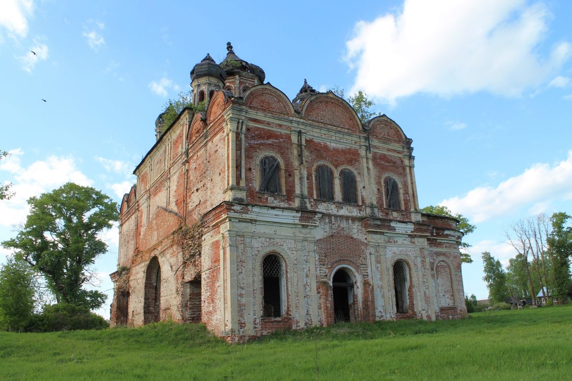 Церковь Воскресения Христова, Кырмыж (Кумёнский район, Кировская область). фасады