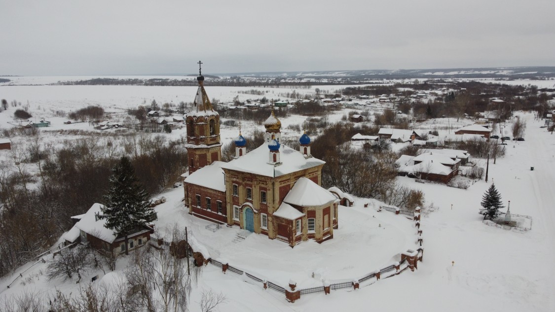 Тубанаевка. Церковь Вознесения Господня. общий вид в ландшафте