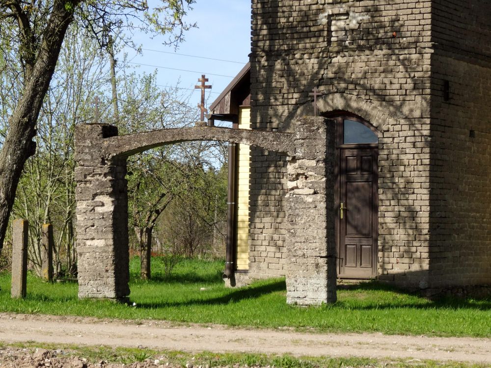 Яунпагастс (Вирби). Неизвестная старообрядческая моленная. архитектурные детали