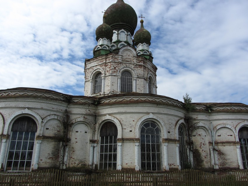 Каракша. Церковь Космы и Дамиана. фасады