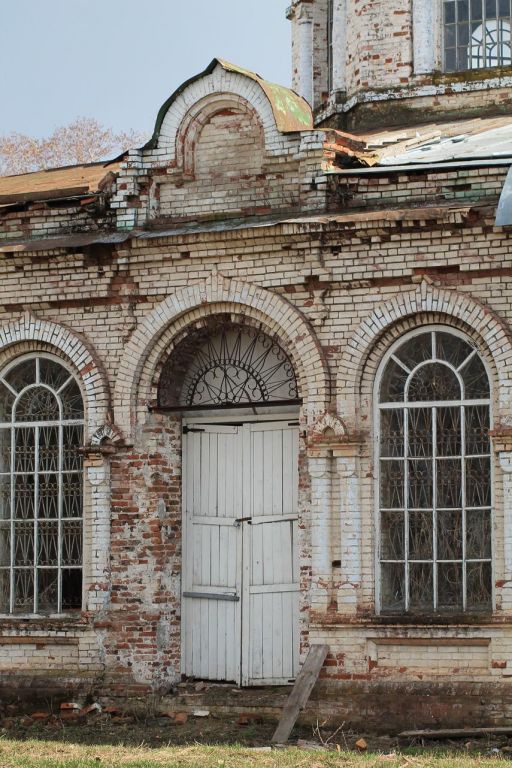Церковь Космы и Дамиана, Каракша (Яранский район, Кировская область). архитектурные детали