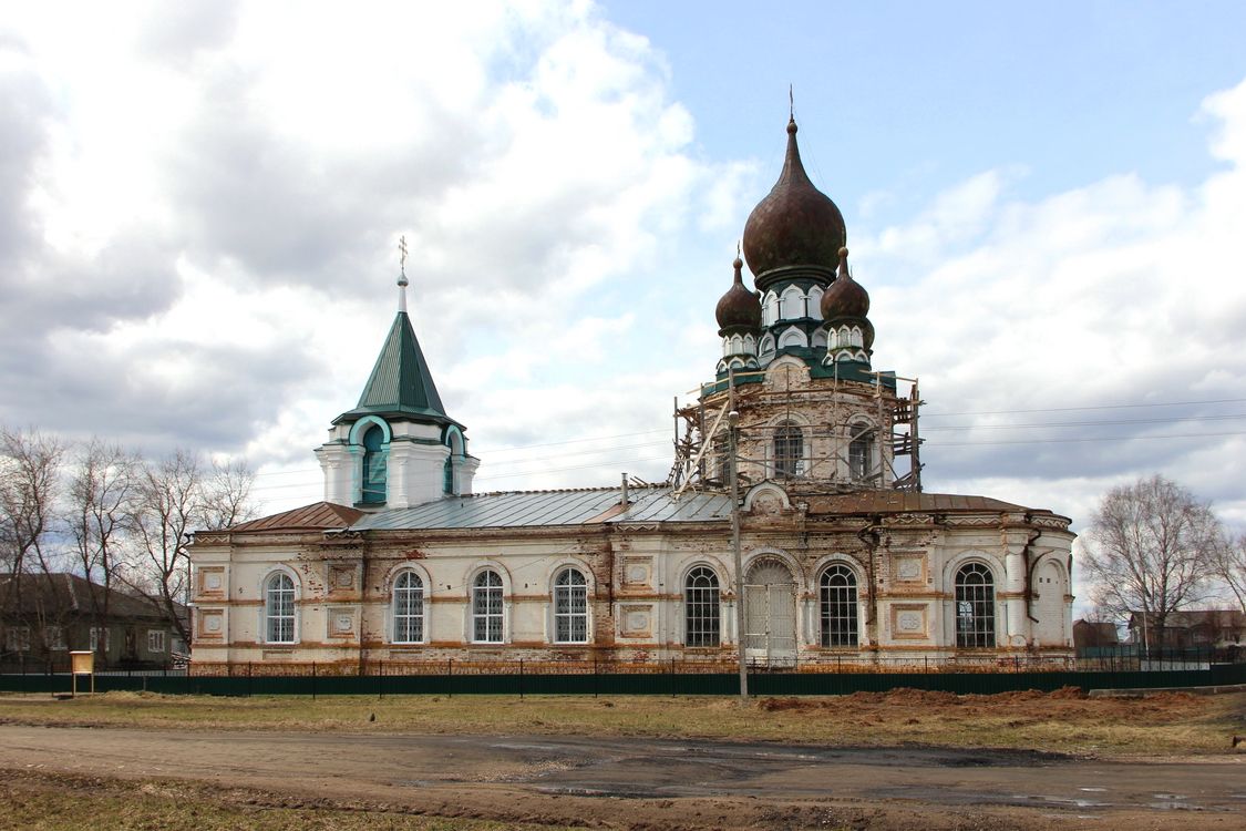 Церковь Космы и Дамиана, Каракша (Яранский район, Кировская область). фасады