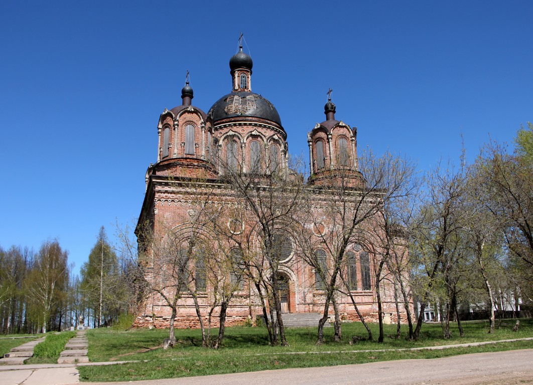 Церковь Троицы Живоначальной, Салобеляк (Яранский район, Кировская область). фасады