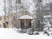 Прилуки. Спасо-Прилуцкий мужской монастырь. Неизвестная водосвятная часовня