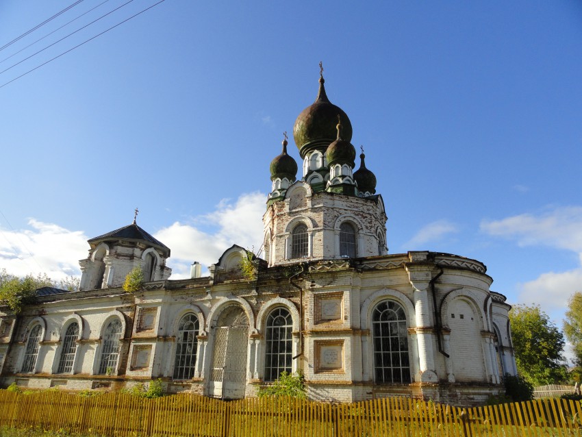 Каракша. Церковь Космы и Дамиана. фасады