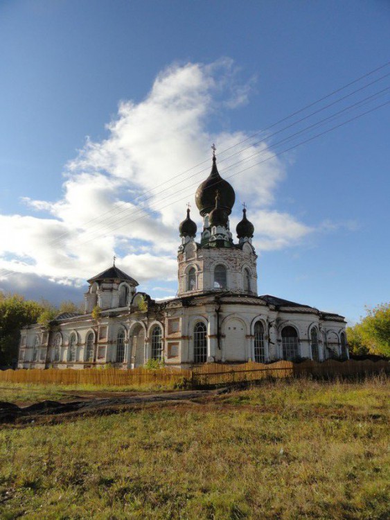 Церковь Космы и Дамиана, Каракша (Яранский район, Кировская область). фасады