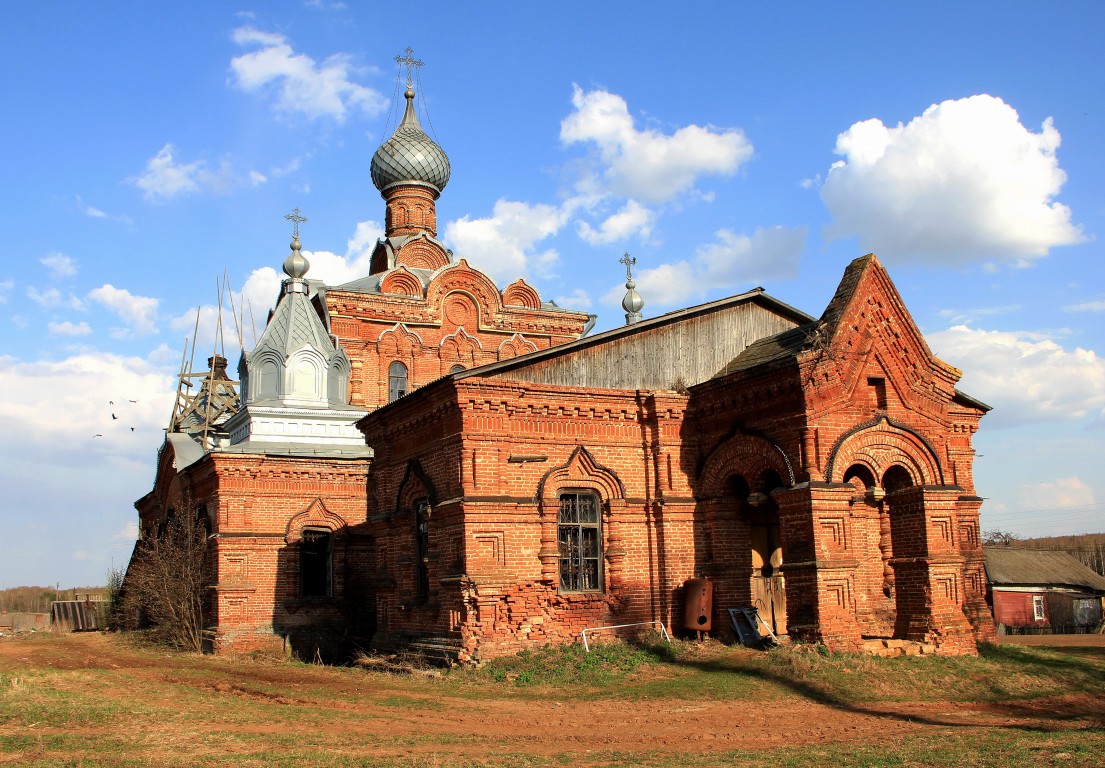 Ныр. Церковь Иоанна Златоуста. фасады