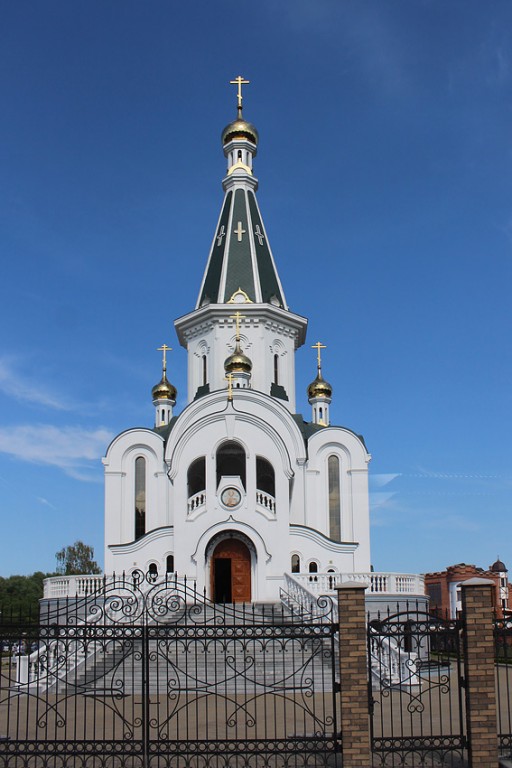 Церковь Александра Невского у Верхнего пруда, Калининград (Калининградский городской округ, Калининградская область). фасады, Вид с  ул. Александра Невского. Западный фасад