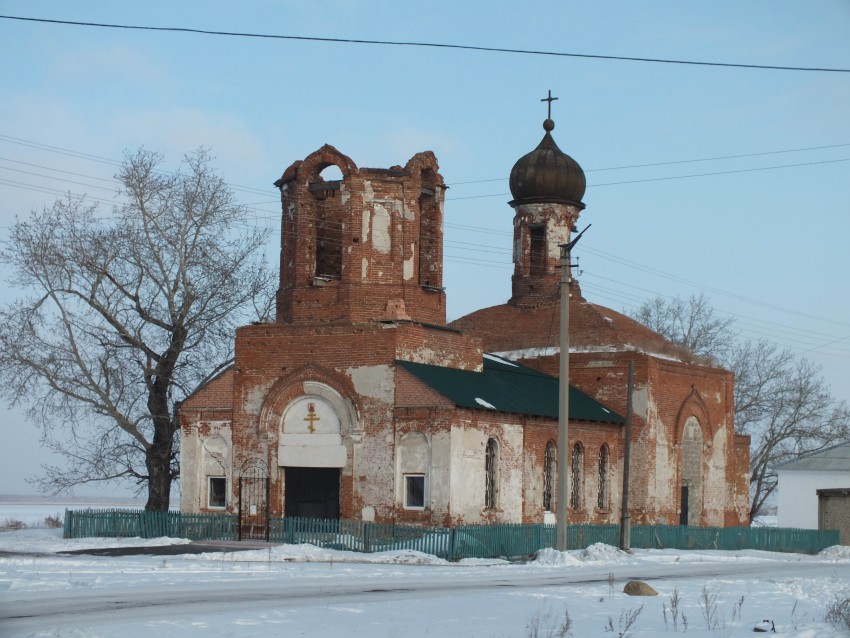 Церковь Димитрия Солунского, Алабуга (Красноармейский район, Челябинская область). фасады