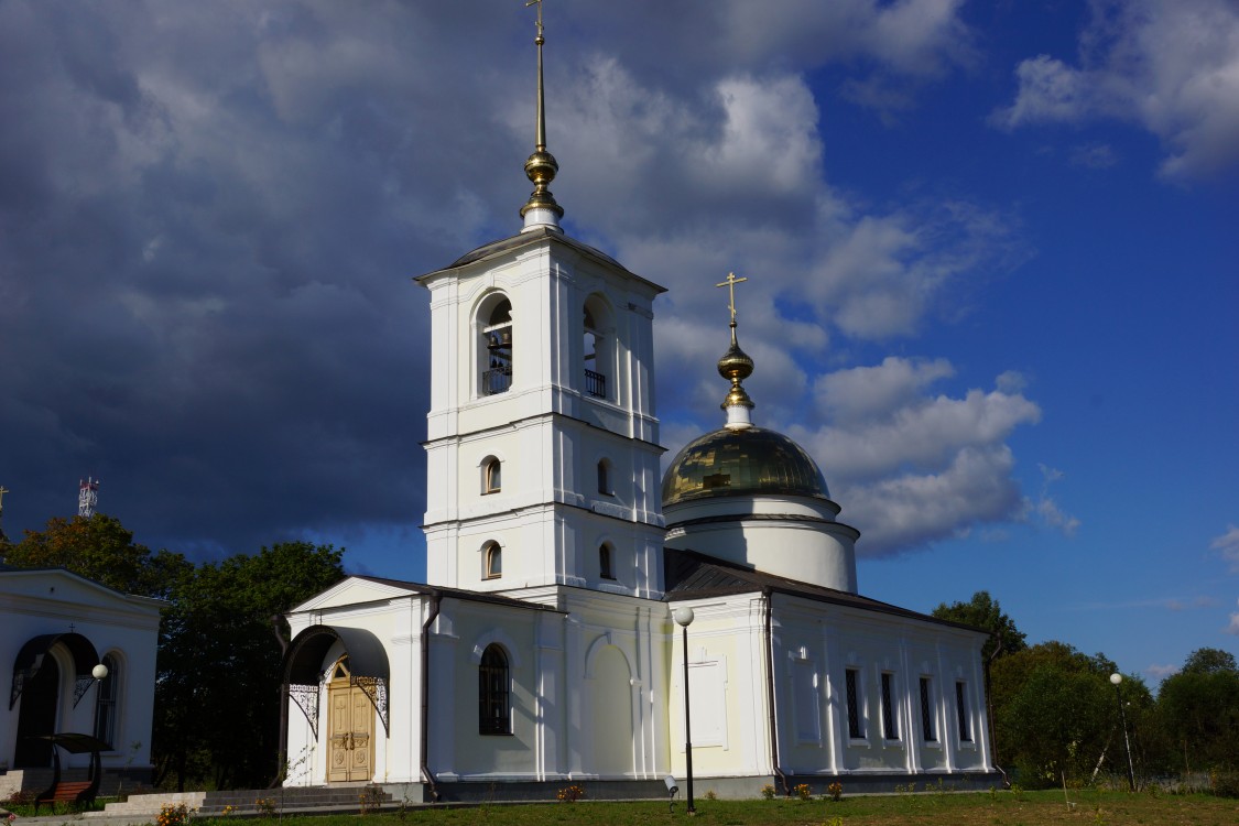 Гагино. Церковь Спаса Всемилостивого. фасады